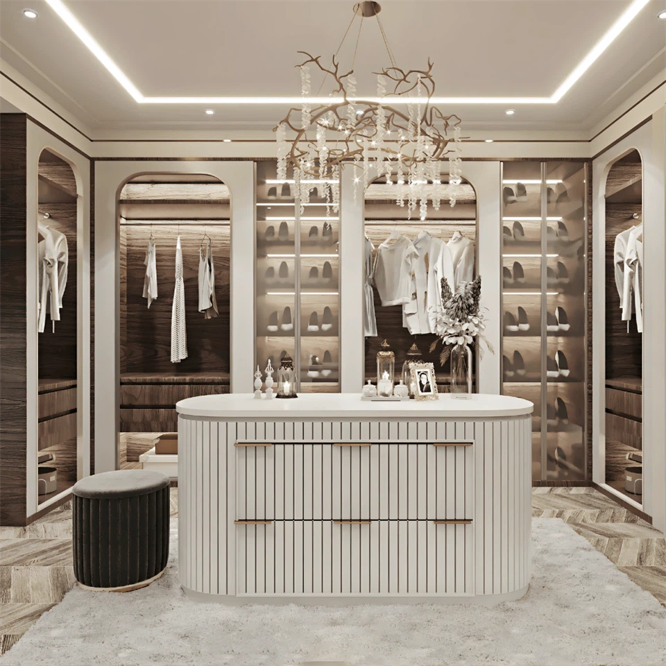 Luxury Modern Walk In Wardrobe